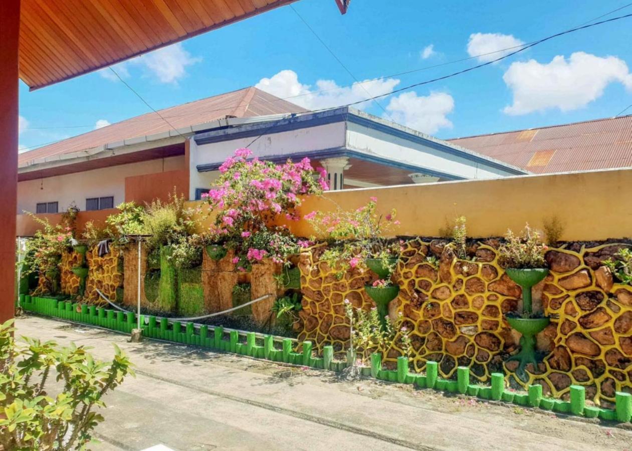 Hotel Mario Pulana Bone Watampone المظهر الخارجي الصورة